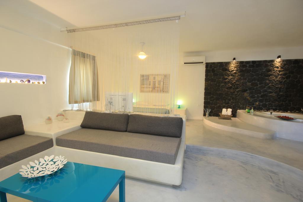 Thea Luxury Resort Fira  Habitación foto
